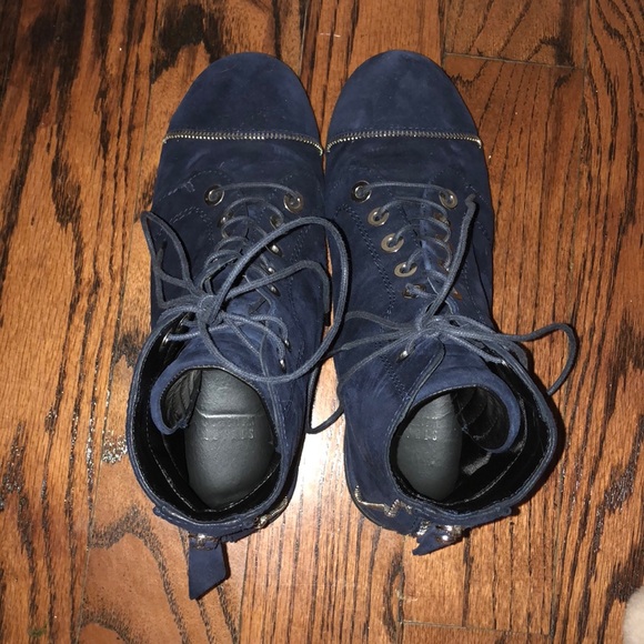 Stuart Weitzman Shoes - Stuart Weitzman sneakers